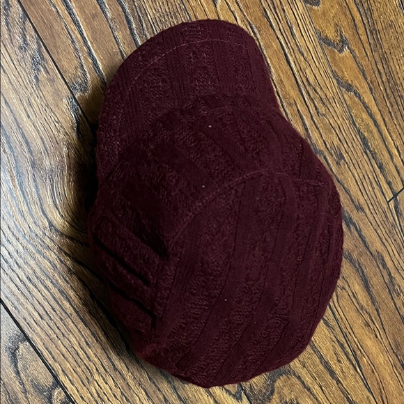 Grace Deep Red Knit Hat - Picture 4 of 4